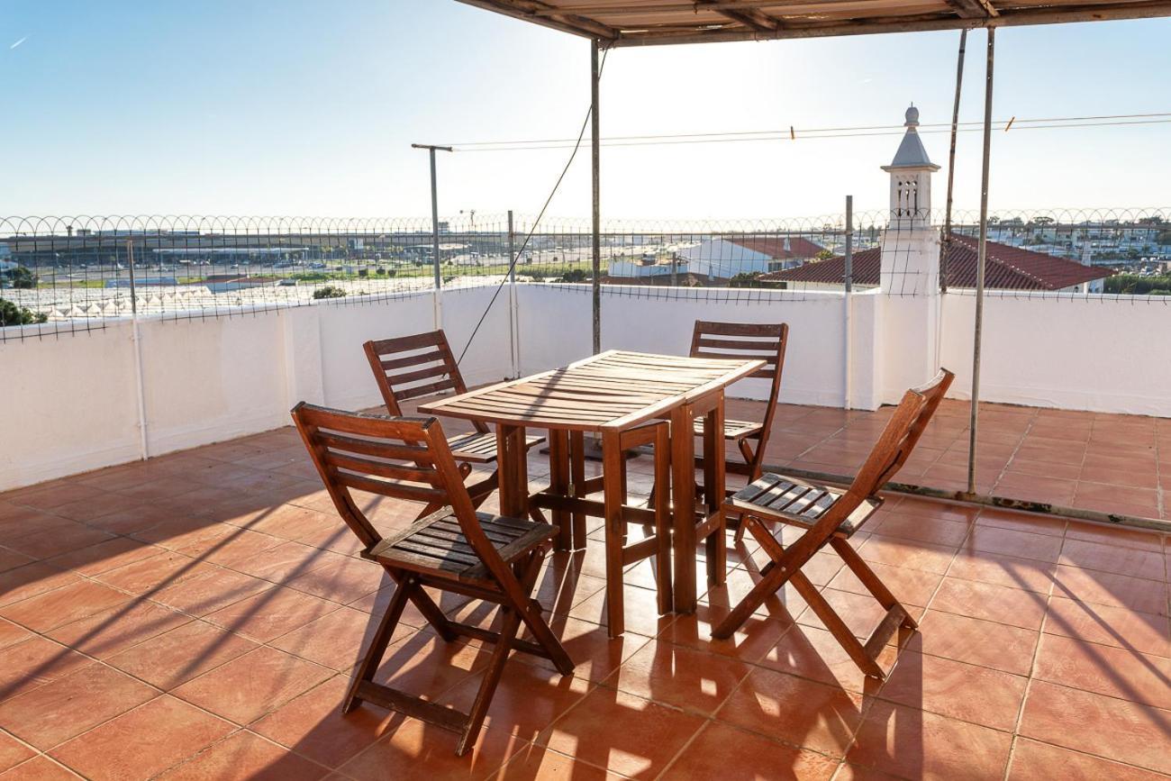 Blife Marya Private Rooms - Airport Stay Faro Exterior photo