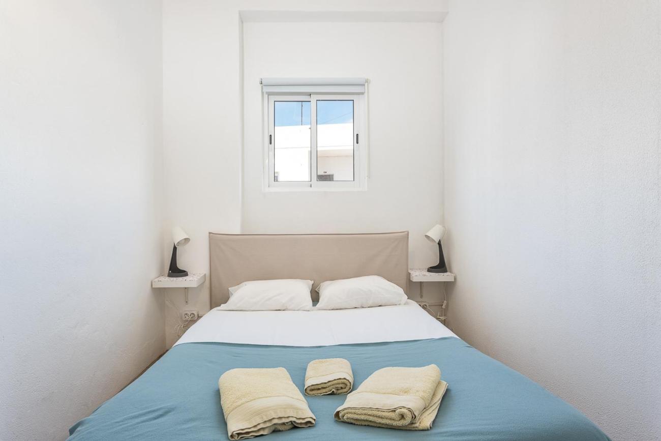 Blife Marya Private Rooms - Airport Stay Faro Room photo