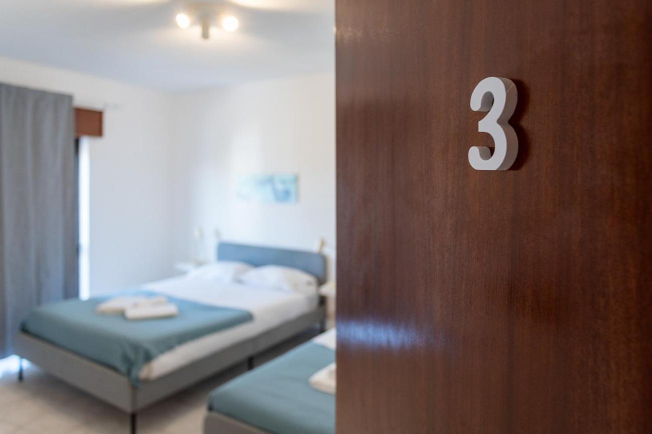 Blife Marya Private Rooms - Airport Stay Faro Room photo
