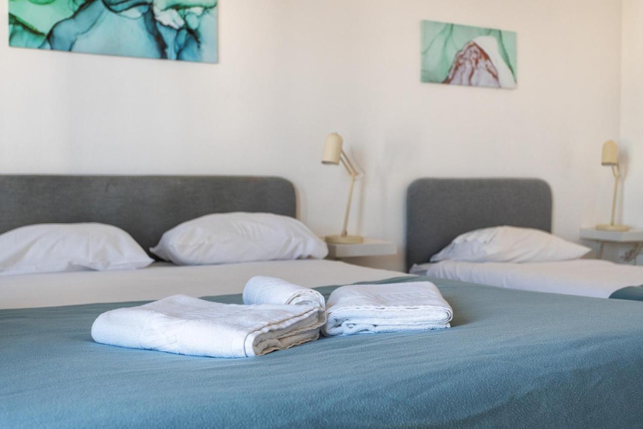 Blife Marya Private Rooms - Airport Stay Faro Room photo